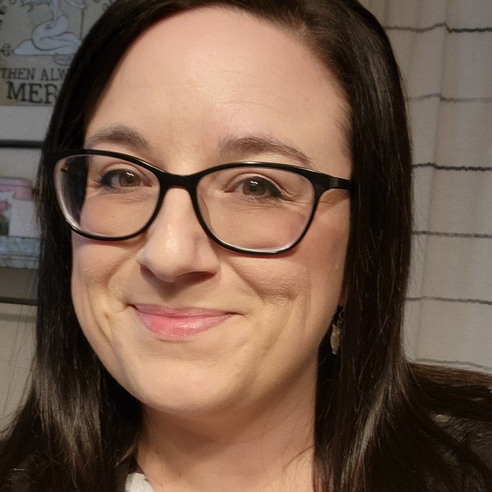 Meet your Posher, Lacey